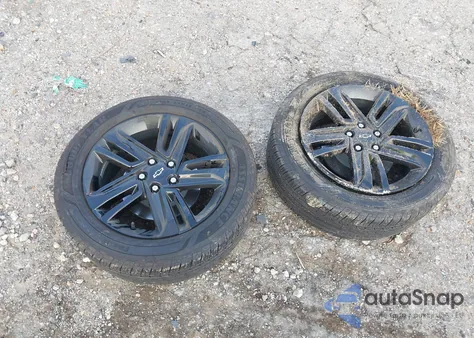 2025 Chevrolet Trax Fwd Activ из США, поврежденный, VIN KL77LKEP1SC102039